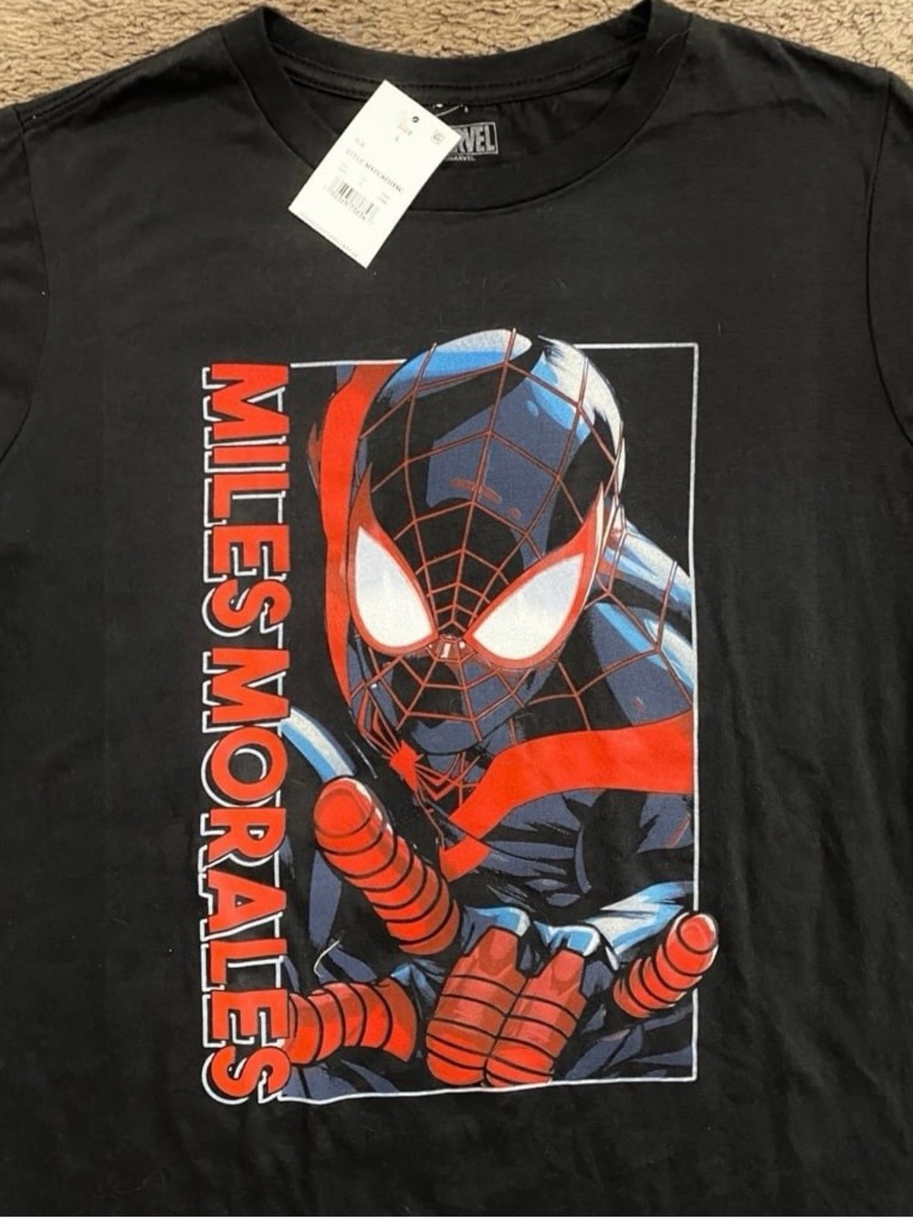 Boys Spiderman Miles shirt size large 10/12 NWT - Picture 4 of 5